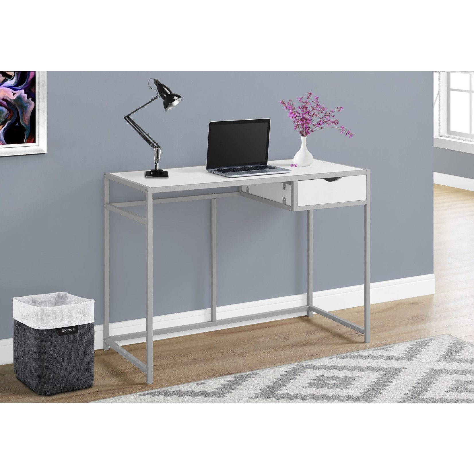 COMPUTER DESK - 42"L / WHITE / SILVER METAL