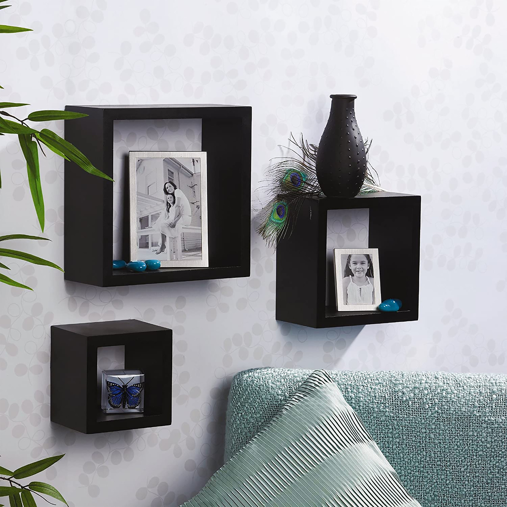 ITY INTERNATIONAL S/3 BLACK WOOD CUBES WALL SHELF