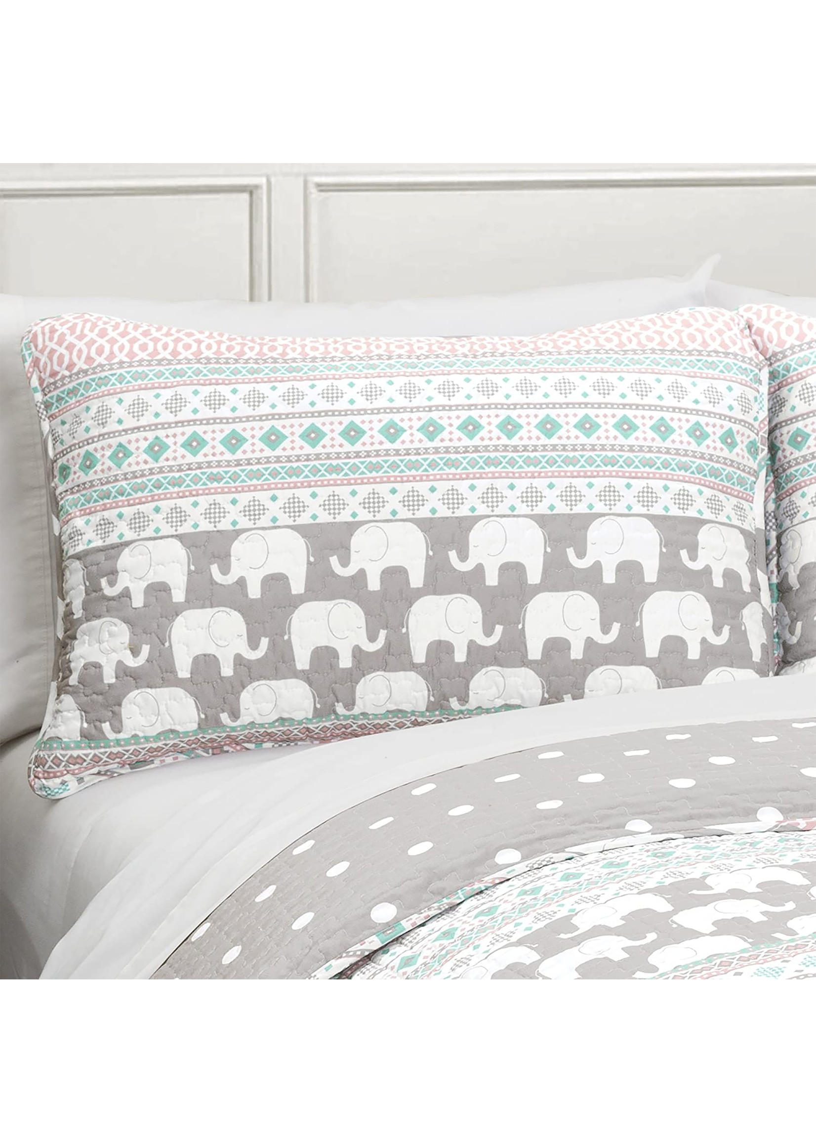 4PC QUILT SET REVERSIBLE WITH ELIE THE ELEPHANT MOTIF