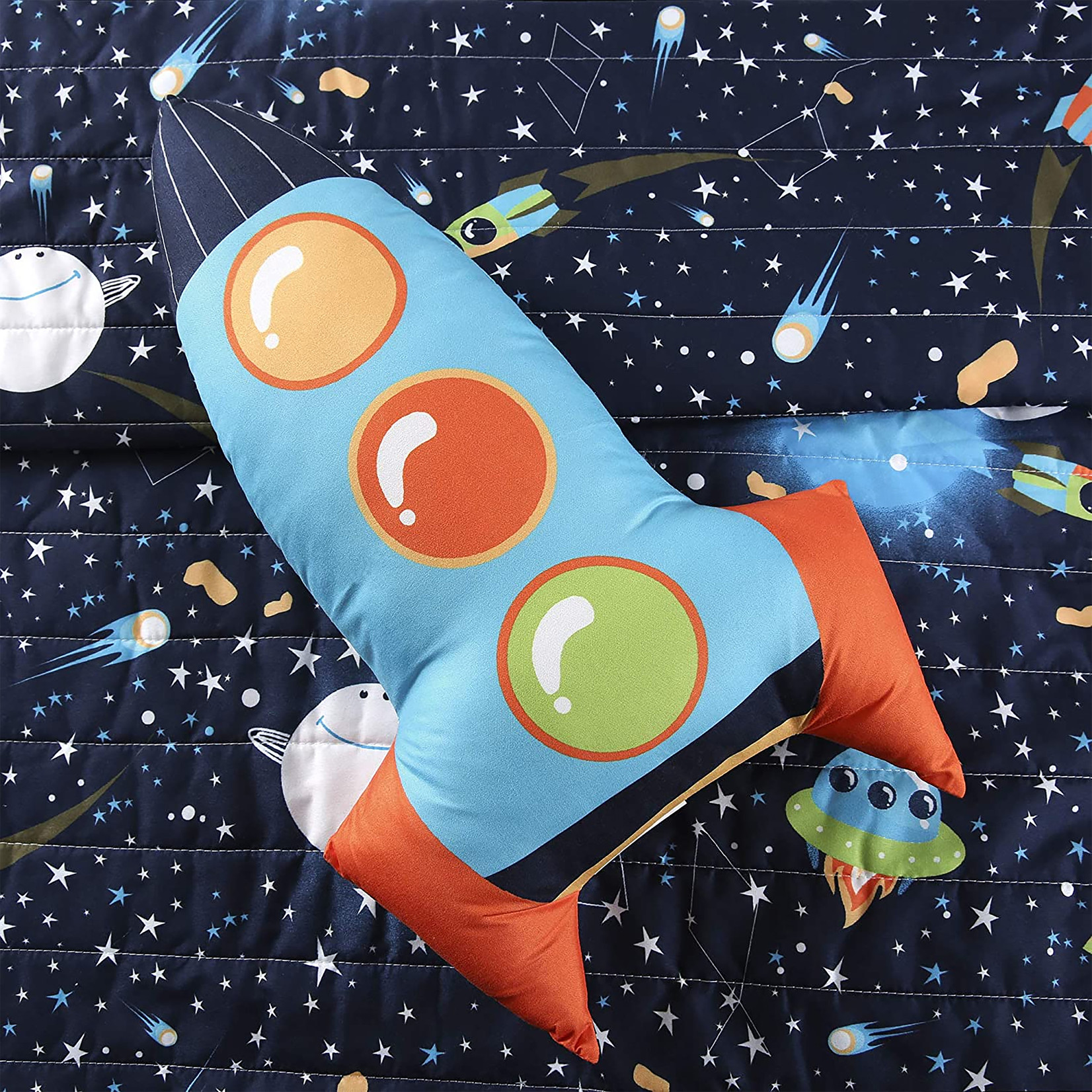 4PC REVERSIBLE QUILT WITH GALAXY MOTIF - COSMOS