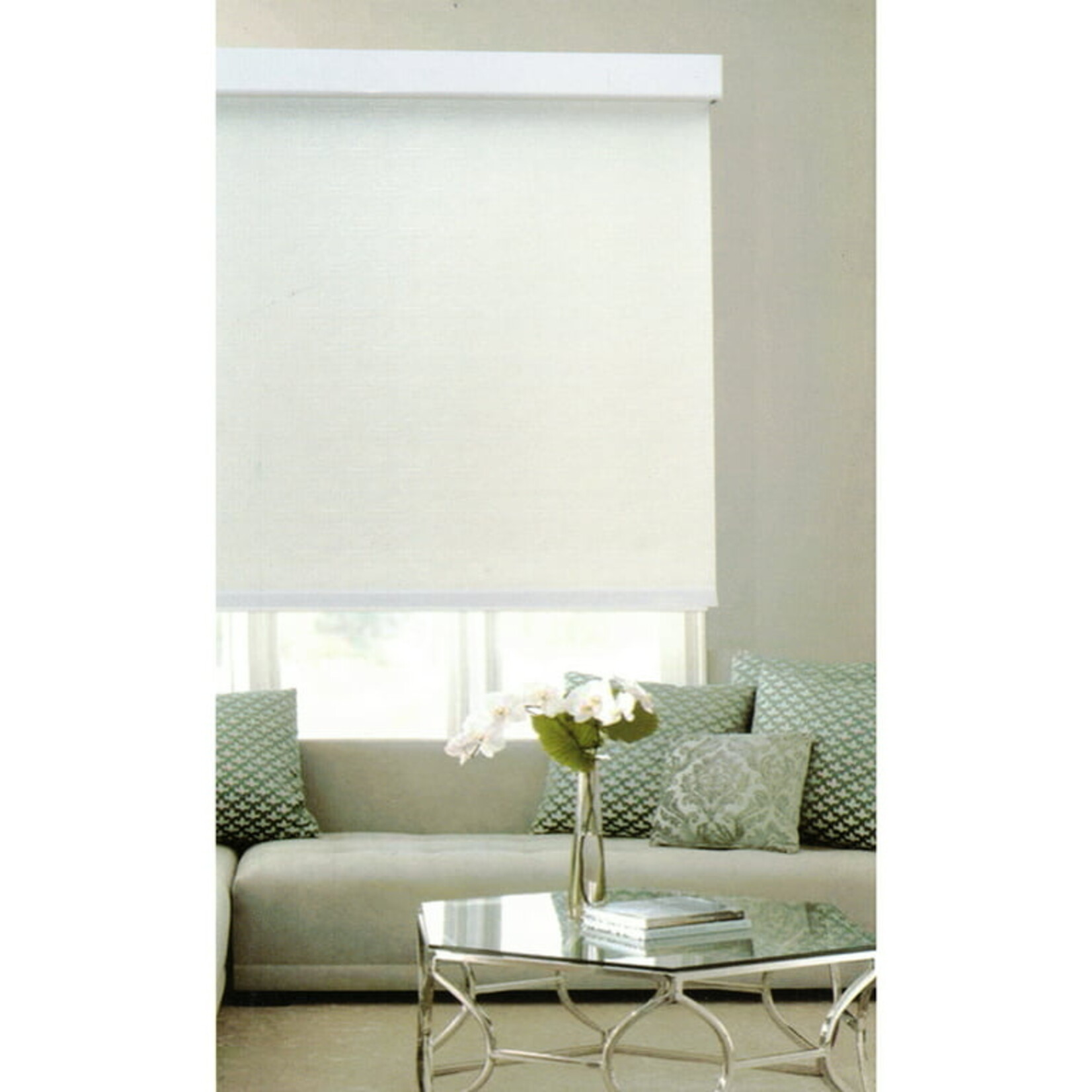 ITY INTERNATIONAL WHITE CORDLESS BLACKOUT BLINDS