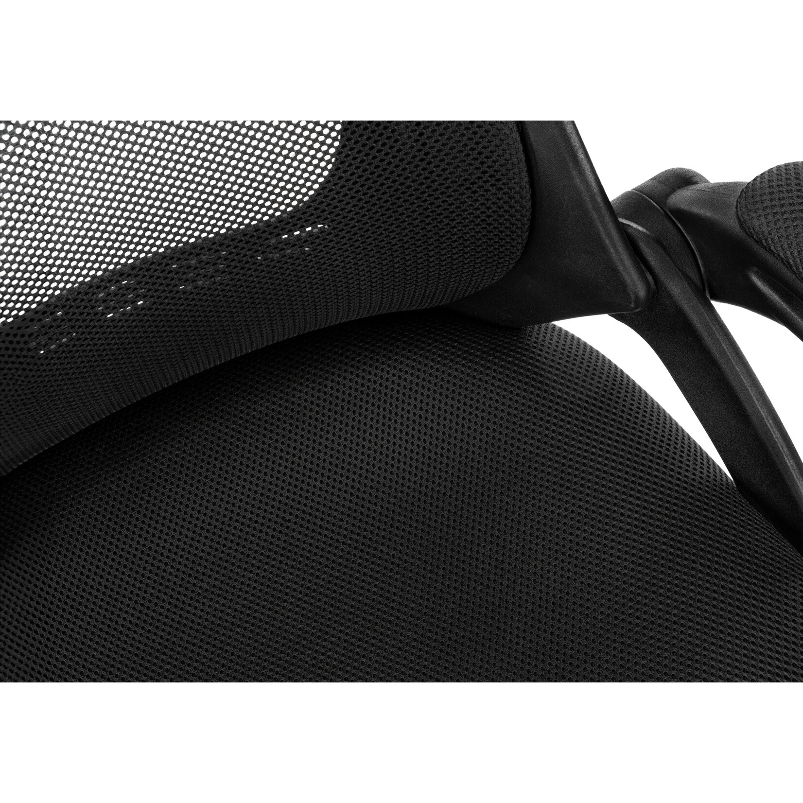Executive Office Chair - Black Mesh Chrome High-Back