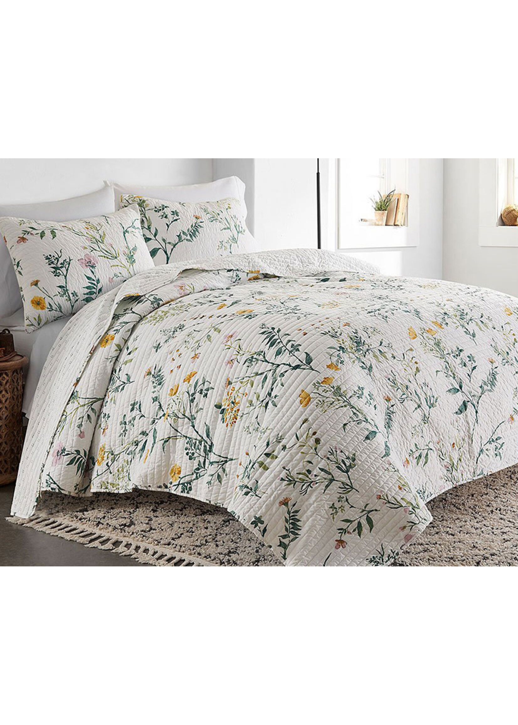 MARIGOLD Floral Garden Reversible Quilt Set, Bedding Set