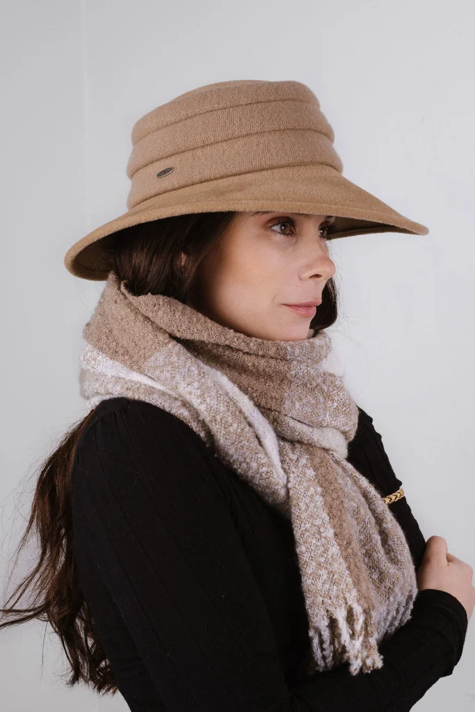 Women's Hats for a Warm and Stylish Fall - Roxanns Hats of Fort