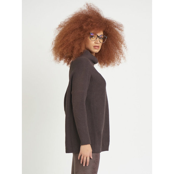 1827020 Dex Ottoman Slouchy Sweater 