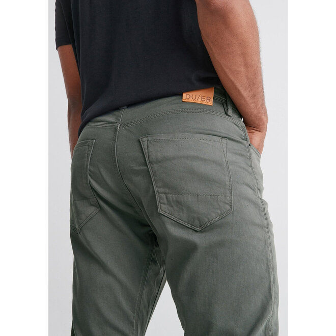 No Sweat Relaxed Taper Pant