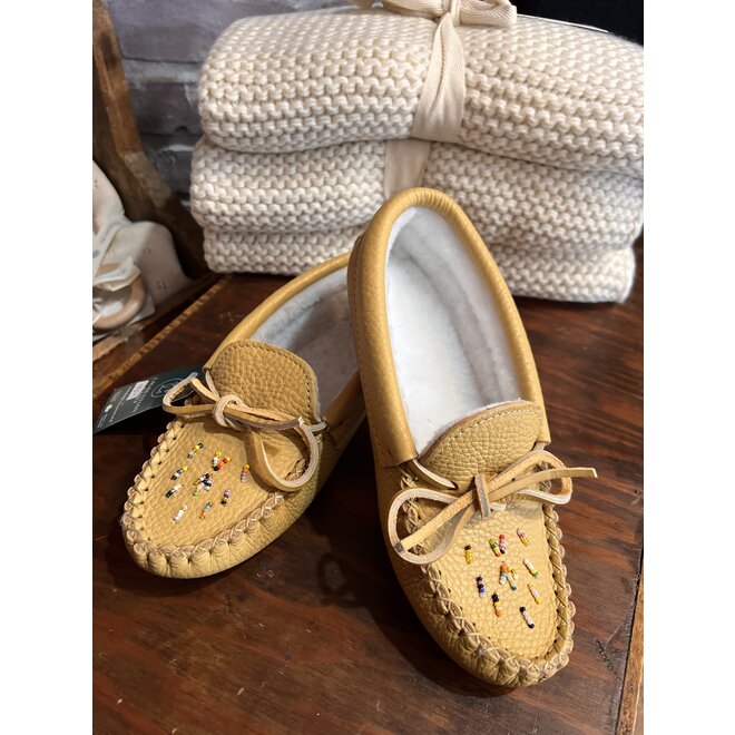 Ladies Beaded Lined Moccasin