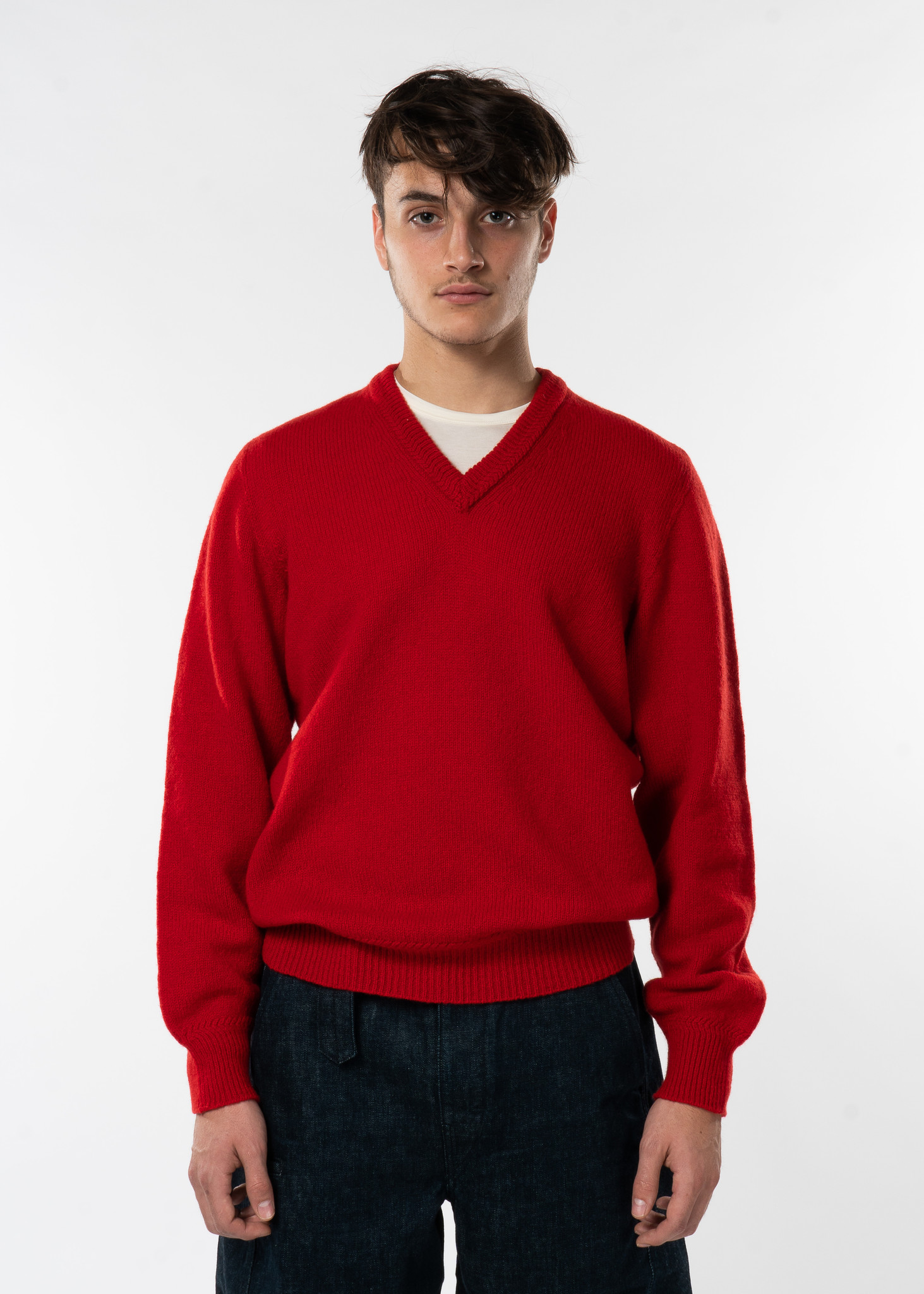 Lemaire: Red Seamless V-Neck Sweater 