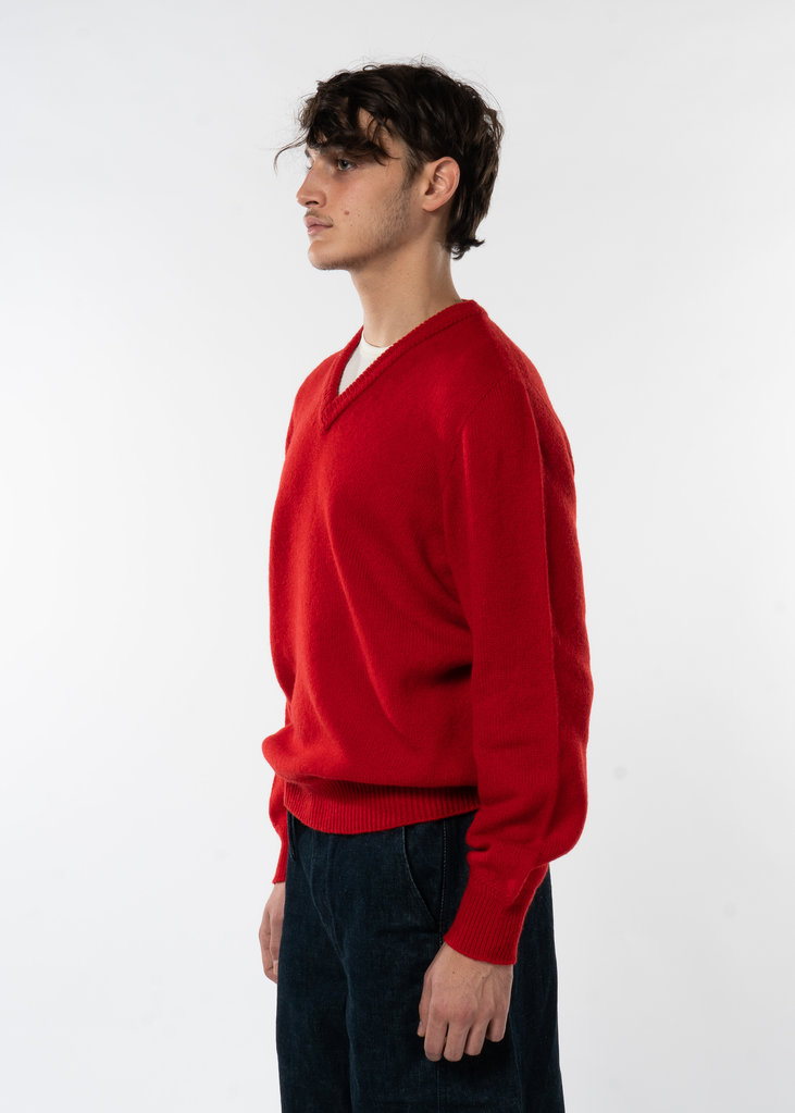 Lemaire Red Seamless V-Neck Sweater 