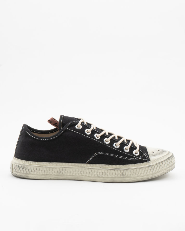 Acne Studios Chaussures Basses Noires et Blanches