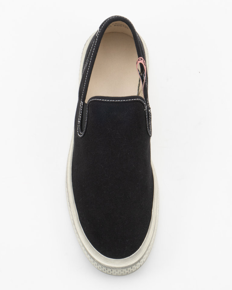 Acne Studios Chaussures Slip-On Noires et Blanches