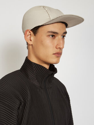Homme Plissé White Pleats Hat