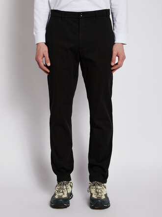 Norse Projects Pantalon Chino Aros Solotex Noir Norse Projects Pantalon Chino Aros Solotex Noir