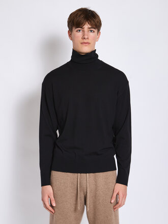 Auralee Dark Navy Turtleneck Sweater