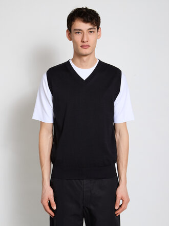 Batoner Black Sea Island Tank Top