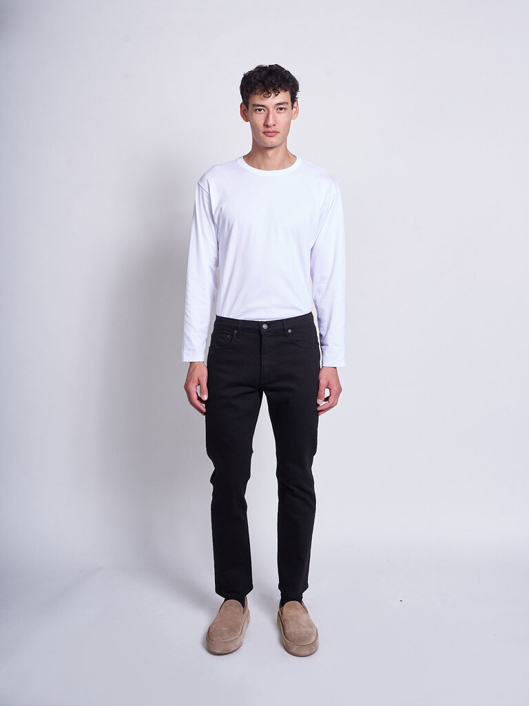 Jeanerica Rinse Stay Black Tapered Jeans