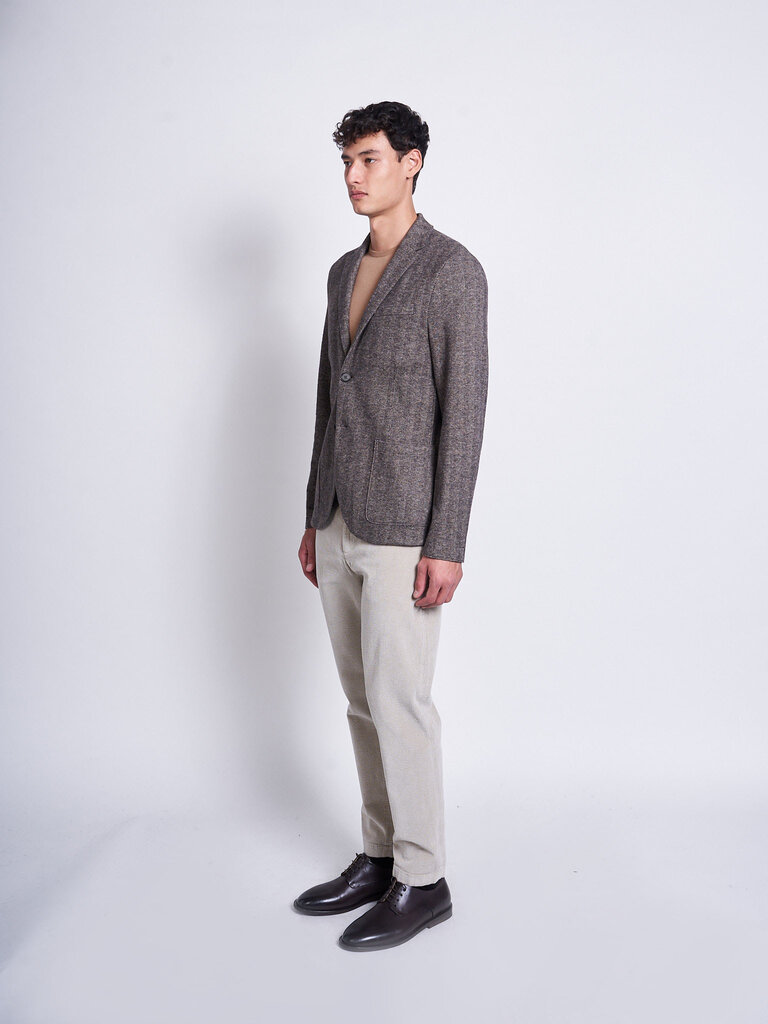 Harris Wharf London Beige Herringbone 2B. Blazer