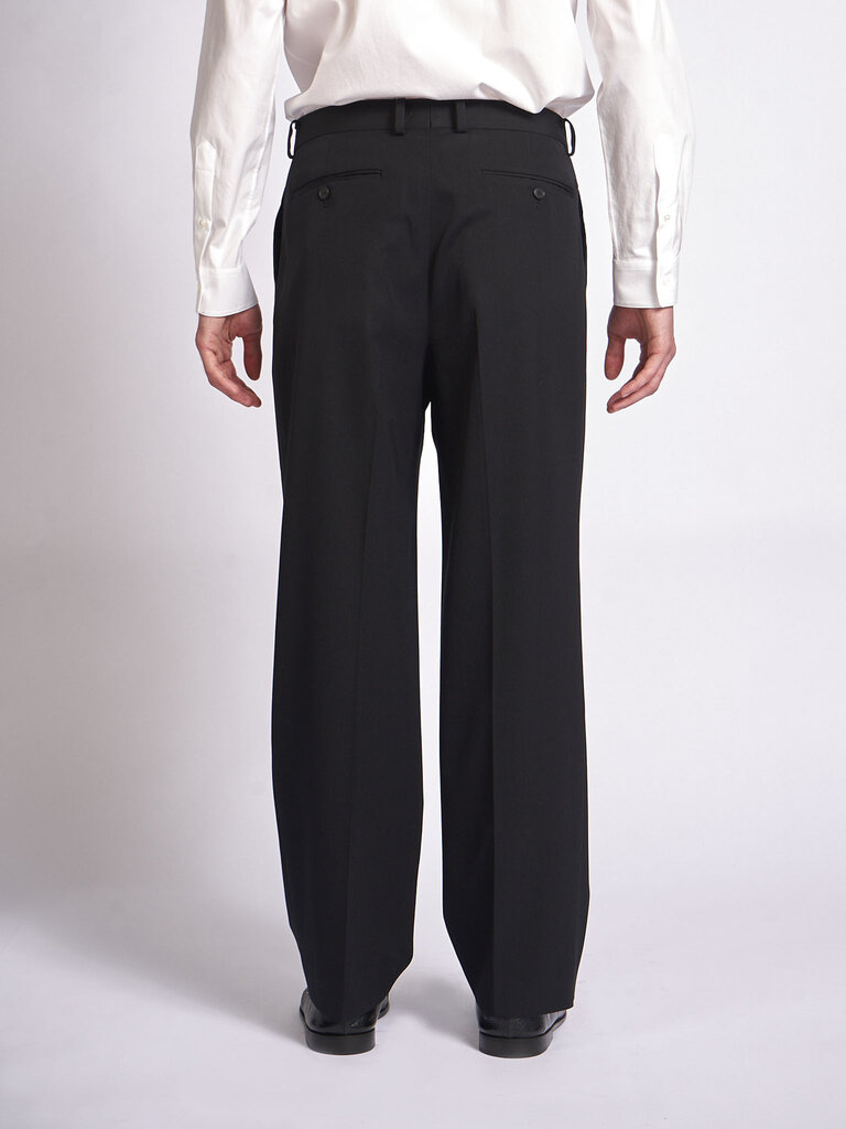 Auralee Black Light Wool Max Two-Tuck Pants