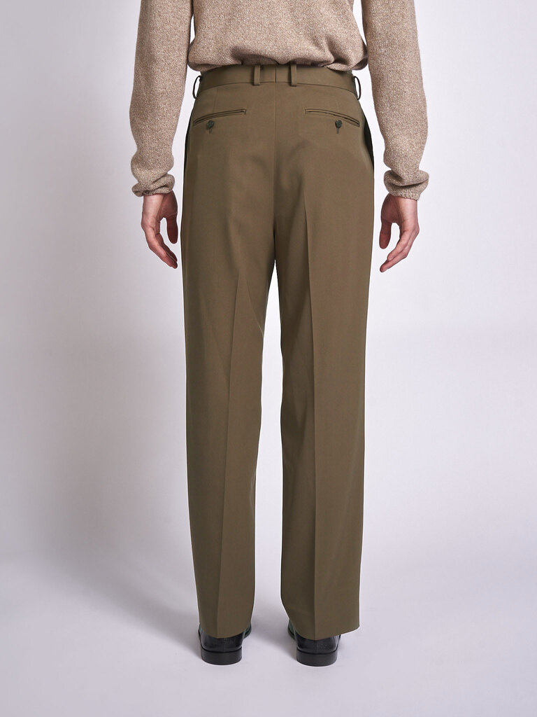 Auralee Pantalon Light Wool Max Two-Tucks Olive Fonçé