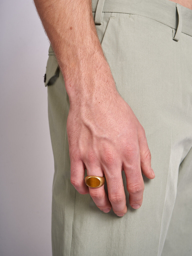 Dries Van Noten Tiger Eye M261-301 Q.099 Signet ring