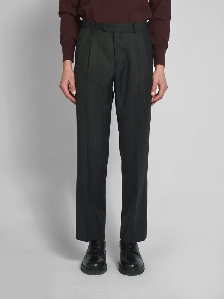 Auralee Pantalon Bluefaced Wool Two-Tuck Rayures Charcoal/Marine