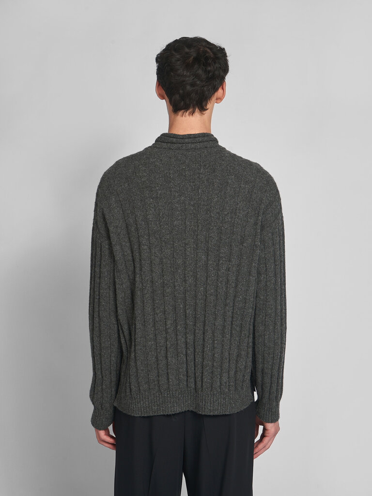 Giorgio Armani Chandail gris