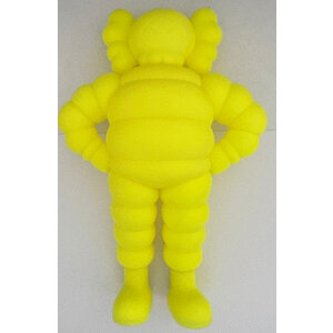 KAWS SIGNED FIGURE OPEN EDITION CHUM