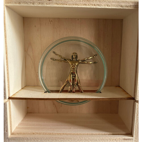 IMBUE VITRUVIAN MAN (BRONZE) WITH SIGNED DISPLAY BOX IMBUE VITRUVIAN MAN (BRONZE) WITH SIGNED DISPLAY BOX