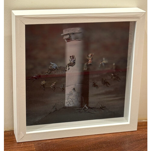 BANKSY WALLED OFF HOTEL BOX SET FIRST LIMITED EDITION BANKSY WALLED OFF HOTEL BOX SET FIRST LIMITED EDITION