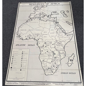 THE M.I.T. SERIES STRATEGIC AREA MAPS: RESOURCES OF AFRICA