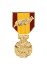 Vietnam Gallantry Cross Hat Pin