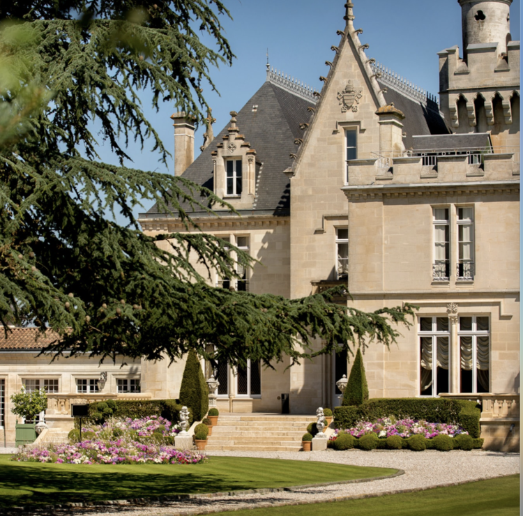 Bordeaux Blanc Château Pape Clement Blanc, Pessac-Léognan, FR, 2018 (Bernard Magrez)