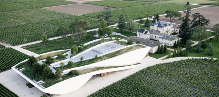 Bordeaux Château Cheval Blanc, 1er Grand Cru Classé "A", Saint-Émilion, FR, 2018
