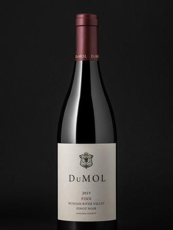 Pinot Noir Pinot Noir "Finn", DuMOL, Russian River Valley, CA 2019 (Magnum)