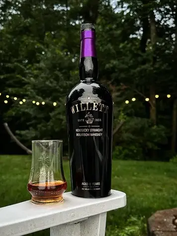 Bourbon Bourbon "Wheated 8 Year Straight", Willett, 750ml