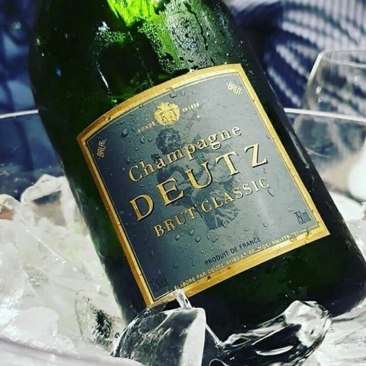 Champagne Champagne "Brut Classic", Deutz, Aÿ, FR, NV