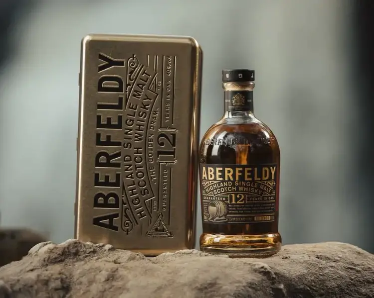 Scotch Scotch, Aberfeldy 12 Year Single Malt "Tin Box"