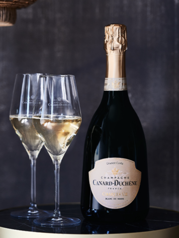 Champagne Champagne “Charles VII Blanc de Noirs”, Maison Canard Duchêne, Montagne de Reims, FR, NV (est. 1868)