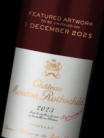 Bordeaux Château Mouton Rothschild, Pauillac, FR, 2023 (FUTURES PRESALE) 3pk OWC