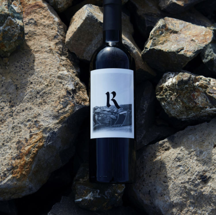 Red Blend Red Blend “Houyi Vineyard”, Realm Cellars, Napa Valley, CA, 2021