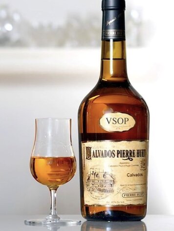 Calvados Liqueur, Calvados Pierre Huet VS Signature, 750mL