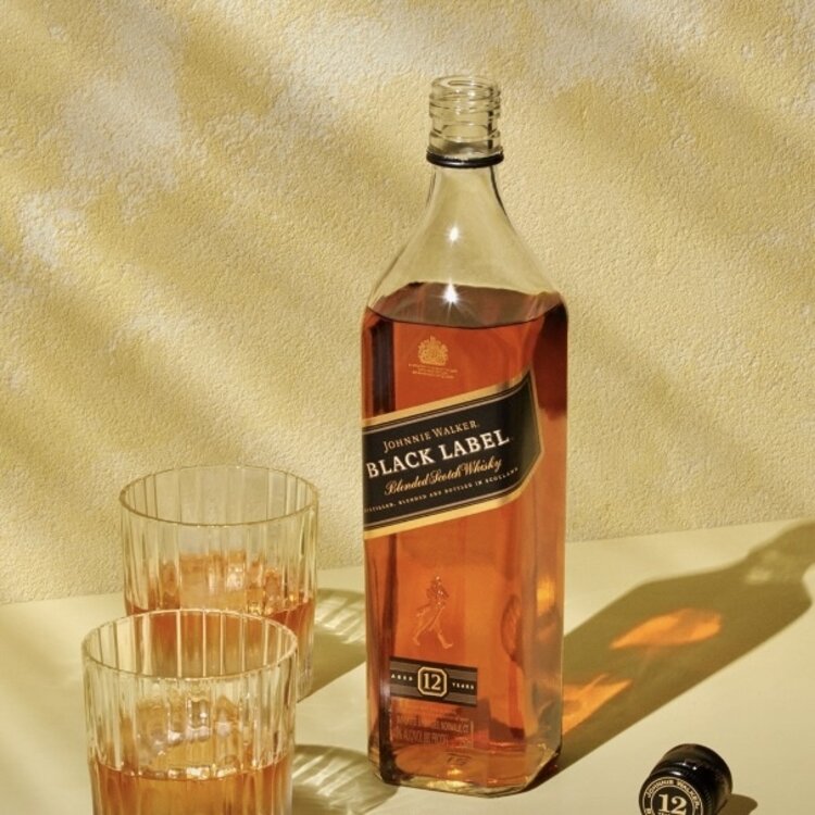 Scotch Scotch "Black", Johnnie Walker, 1L