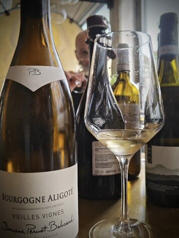 White Burgundy Bourgogne Aligote "Vieilles Vignes", Domaine Pernot Belicard, FR, 2022