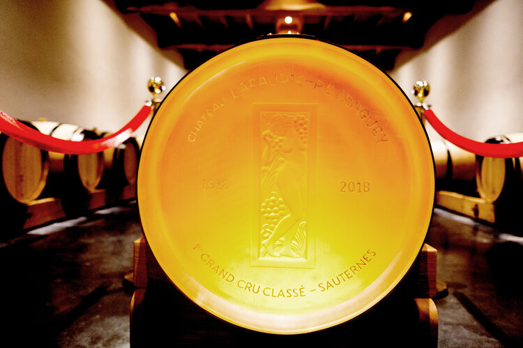 Dessert Wine Château Lafaurie-Peyraguey, Sauternes, FR, 2022 375ml