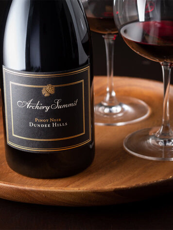 Pinot Noir Pinot Noir "Estate" Archery Summit, Dundee Hills, OR, 2023