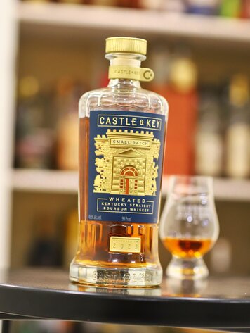 Bourbon Bourbon "Wheated Cask Strength" Castle & Key, 750mL