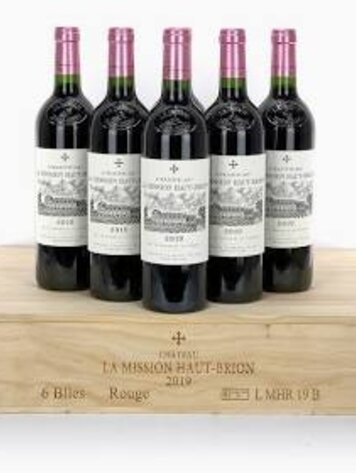 Bordeaux Château La Mission Haut-Brion, Pessac-Léognan, FR, 2023, (Futures) 3pk OWC single