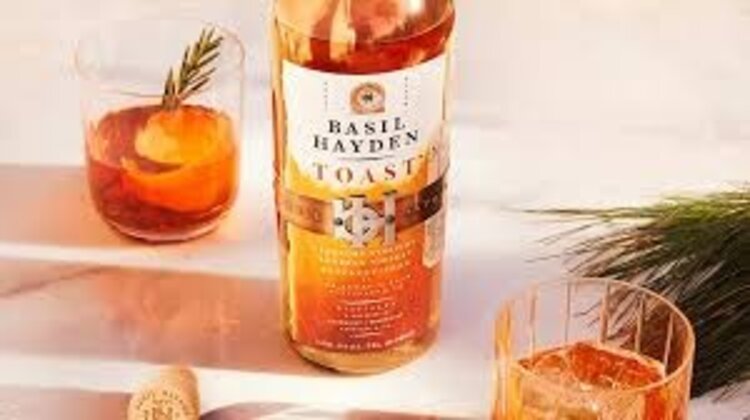 Bourbon Bourbon, "Toast" Basil Hayden, 750mL