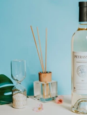 Other Whites Les Commandeurs Blanc, Peyrassol, Provence, FR, 2023