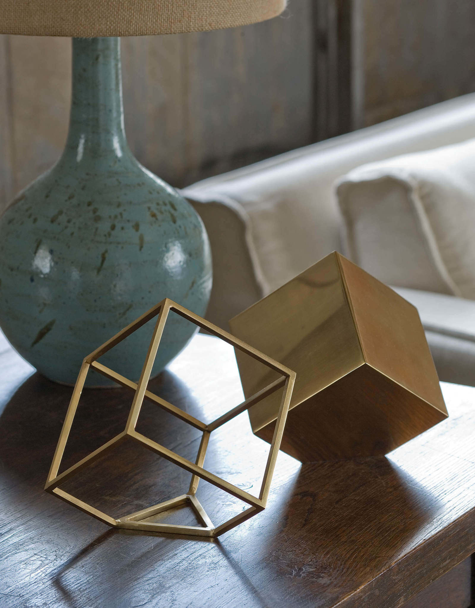 Regina Andrew Design Open Standing Cube (Brass)